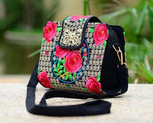 Load image into Gallery viewer, Small Day Clutch Bag