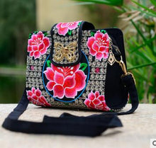 Load image into Gallery viewer, Day Clutch Bag