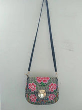 Load image into Gallery viewer, Mandala Cover Shoulder Bag
