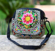 Load image into Gallery viewer, Small Beach Bag