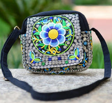 Load image into Gallery viewer, Small Beach Bag