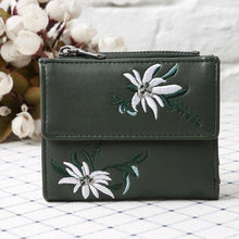 Load image into Gallery viewer, Naivety Embroidery Short Wallet